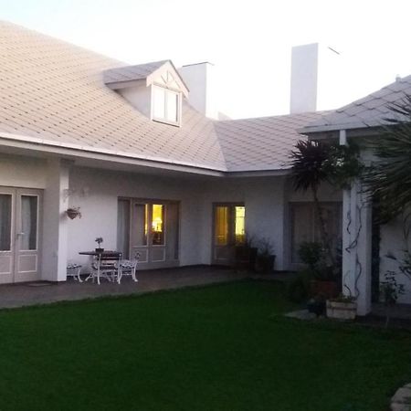 Haus Schaaf B&B Walvis Bay Exterior photo