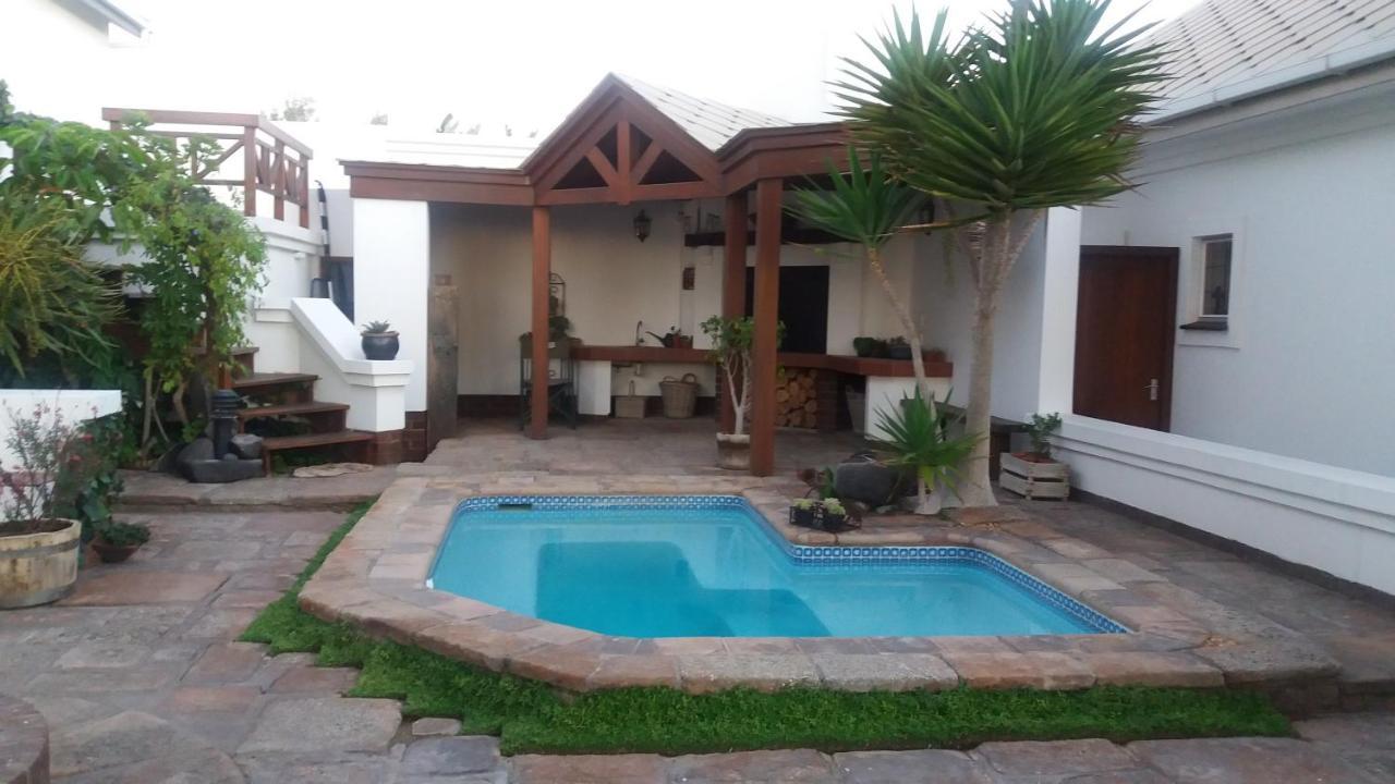 Haus Schaaf B&B Walvis Bay Exterior photo